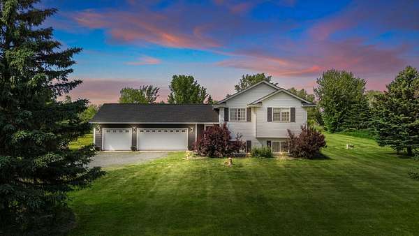 1.5 Acres of Land with Home for Sale in New Richmond, Wisconsin