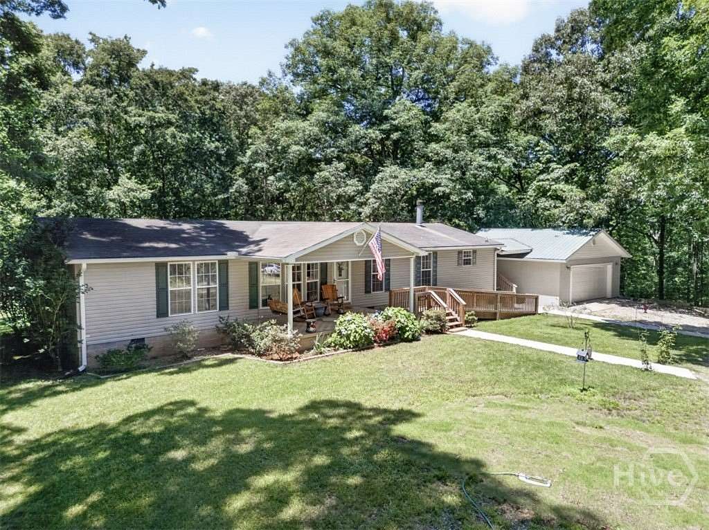 3.14 Acres of Land with Home for Sale in Carnesville, Georgia