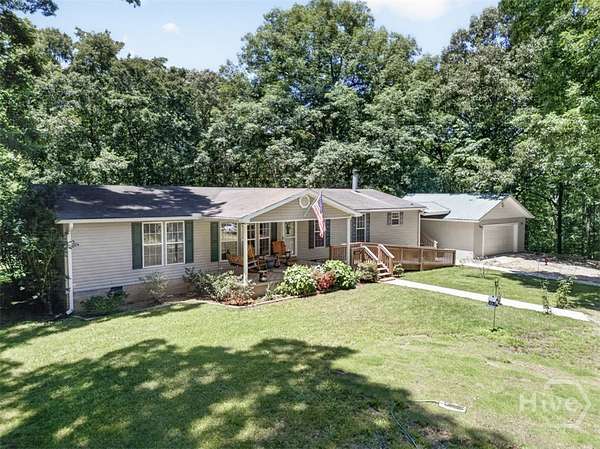 3.14 Acres of Land with Home for Sale in Carnesville, Georgia
