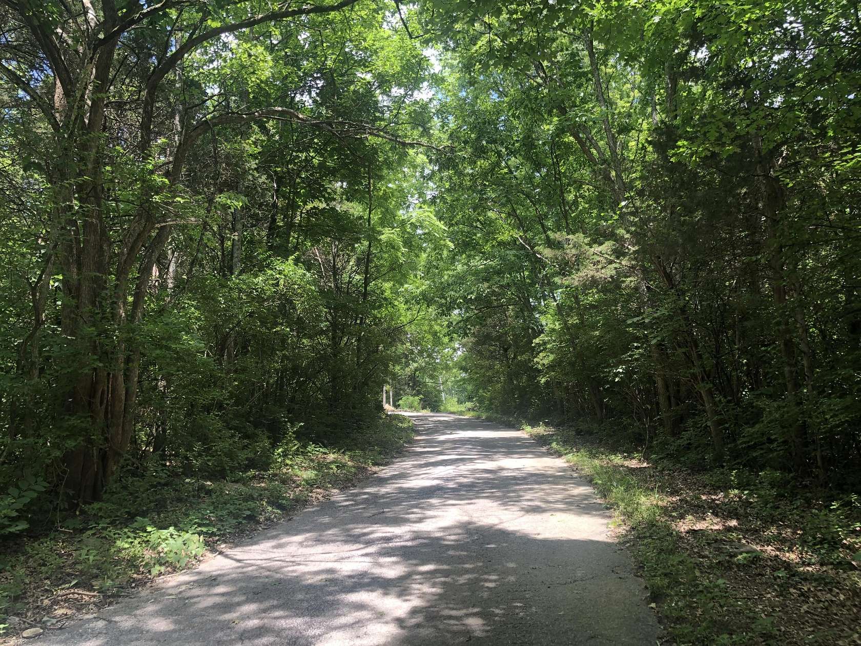 2.2 Acres of Residential Land for Sale in Lawrenceburg, Kentucky
