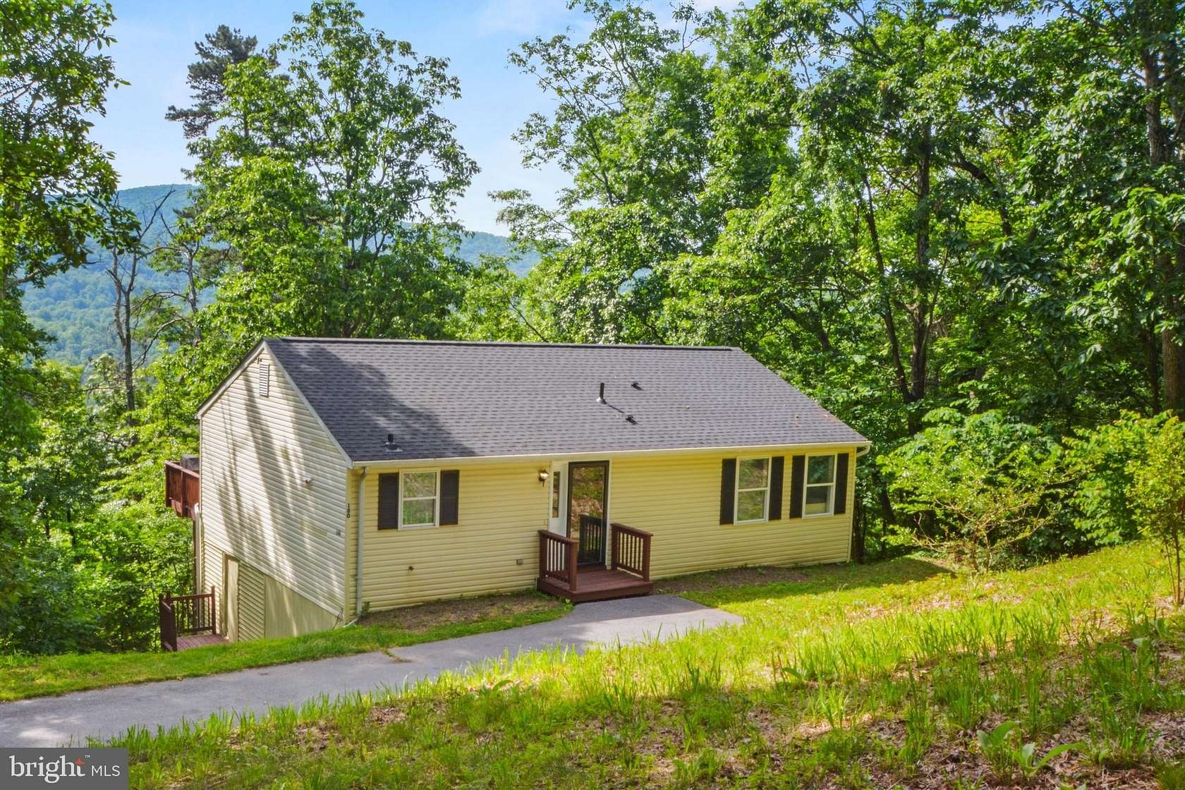 5 Acres of Land with Home for Sale in Front Royal, Virginia