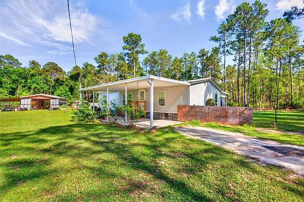 4 Acres of Land with Home for Sale in Fort McCoy, Florida