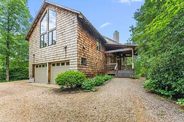 2 Acres of Land with Home for Sale in Lancaster, Virginia