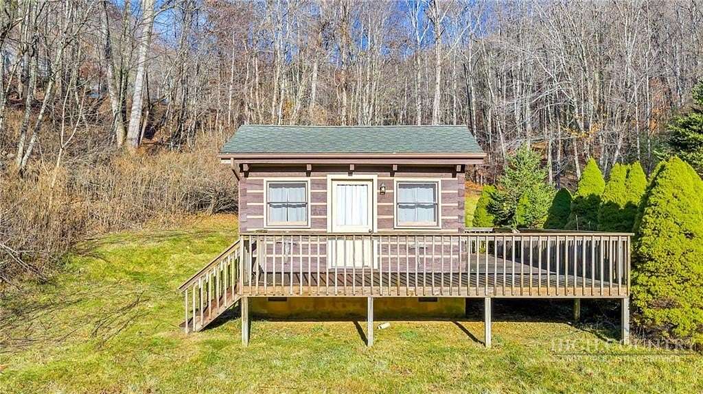 58.5 Acres of Recreational Land with Home for Sale in West Jefferson, North Carolina