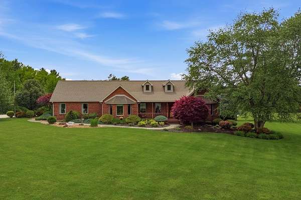 10.9 Acres of Land with Home for Sale in Mansfield, Ohio
