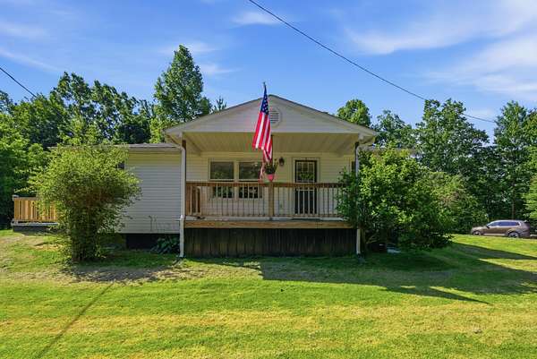 7 Acres of Land with Home for Sale in Sandgap, Kentucky