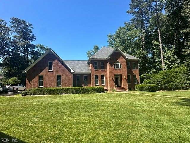 2.8 Acres of Land with Home for Sale in Newport News, Virginia