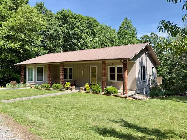7 Acres of Land with Home for Auction in Woodbury, Tennessee