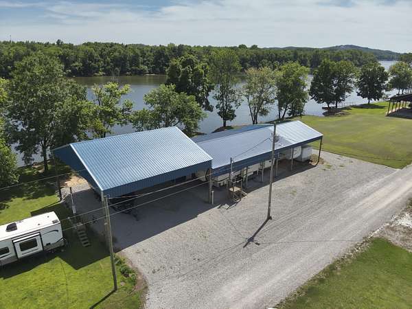 0.52 Acres of Residential Land for Sale in Clifton, Tennessee