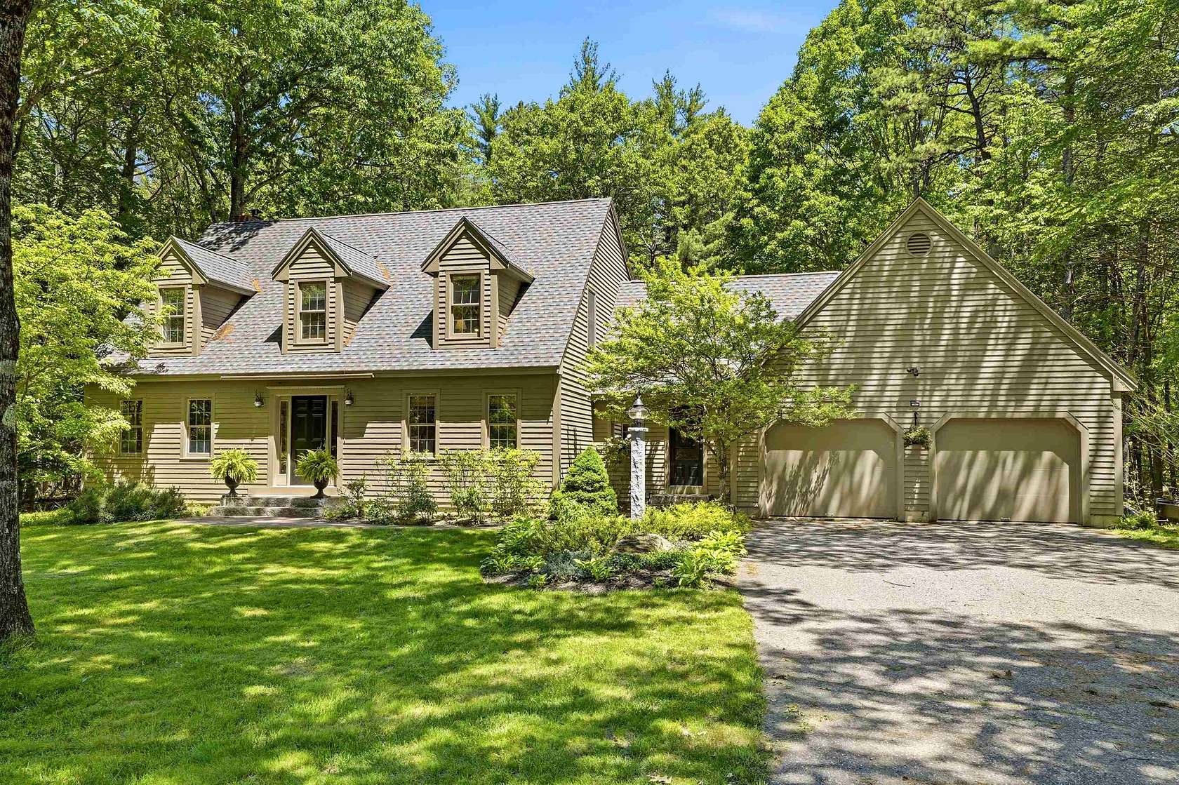 2.28 Acres of Land with Home for Sale in Newfields, New Hampshire