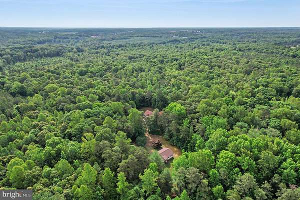 6.54 Acres of Land with Home for Sale in Ruther Glen, Virginia