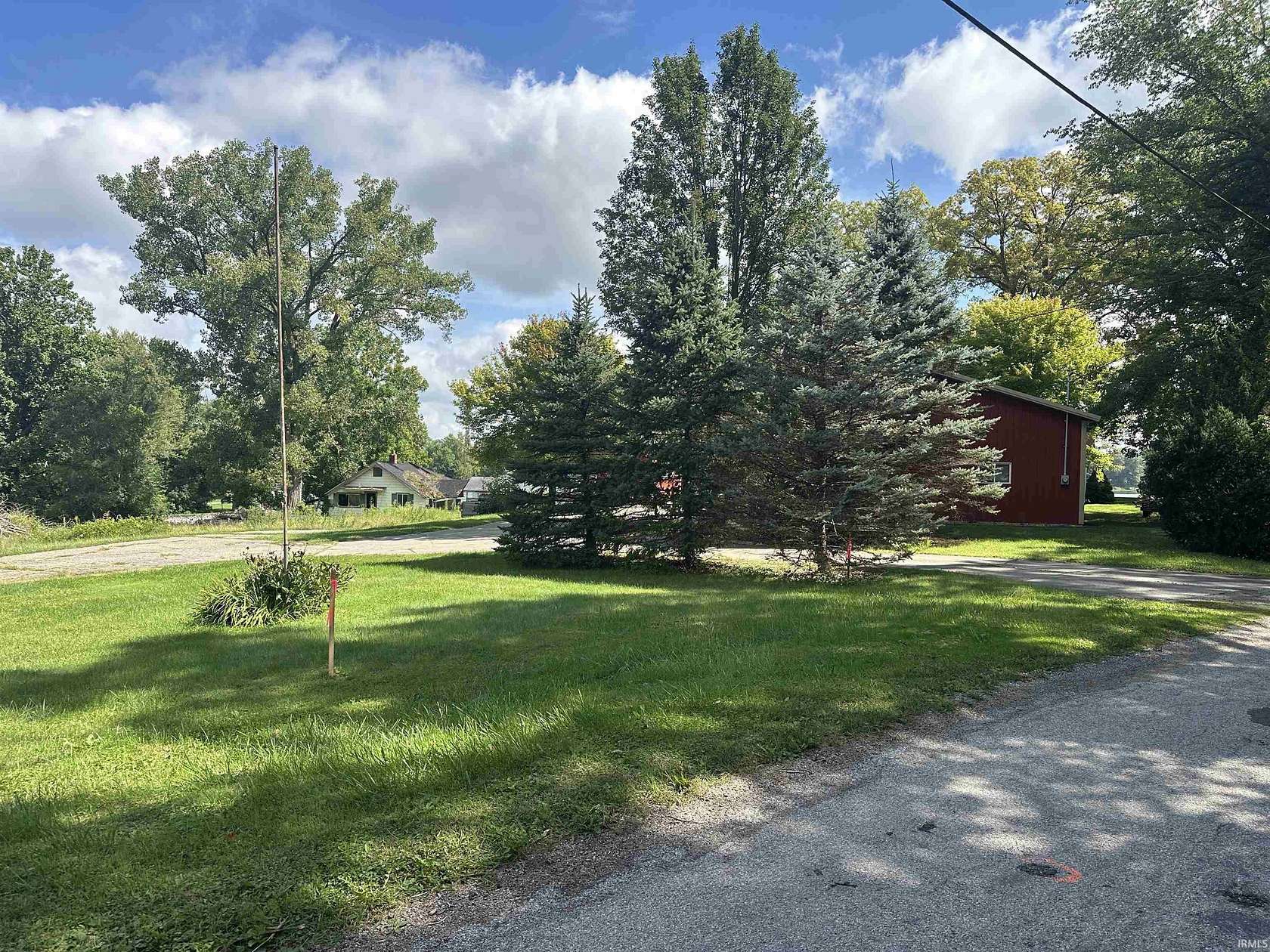 0.37 Acres of Residential Land for Sale in Syracuse, Indiana