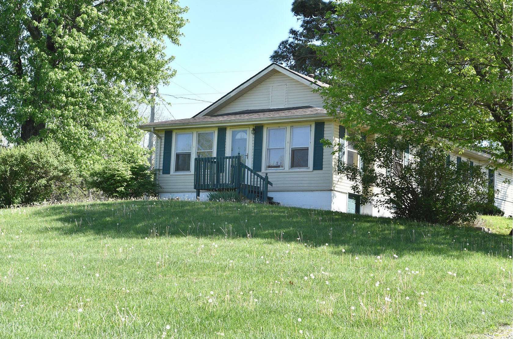 2.7 Acres of Land with Home for Sale in Frankfort, Kentucky