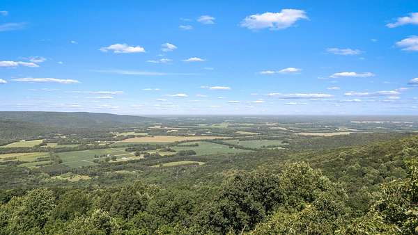 10.5 Acres of Land for Sale in Sewanee, Tennessee