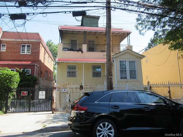 0.12 Acres of Land for Sale in Bronx, New York