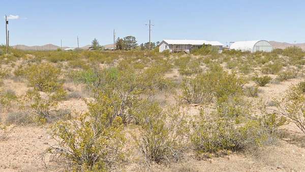 1 Acre of Residential Land for Sale in Columbus, New Mexico