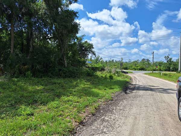 0.35 Acres of Commercial Land for Sale in Interlachen, Florida