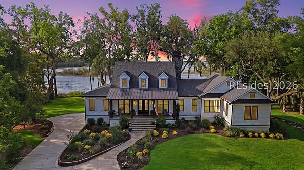 2 Acres of Land with Home for Sale in Bluffton, South Carolina