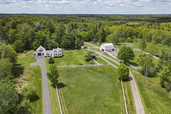 6 Acres of Land with Home for Sale in Cushing, Maine
