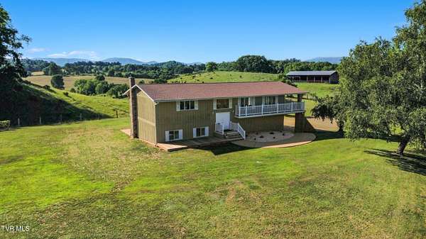 47.2 Acres of Agricultural Land with Home for Sale in Meadow View, Virginia