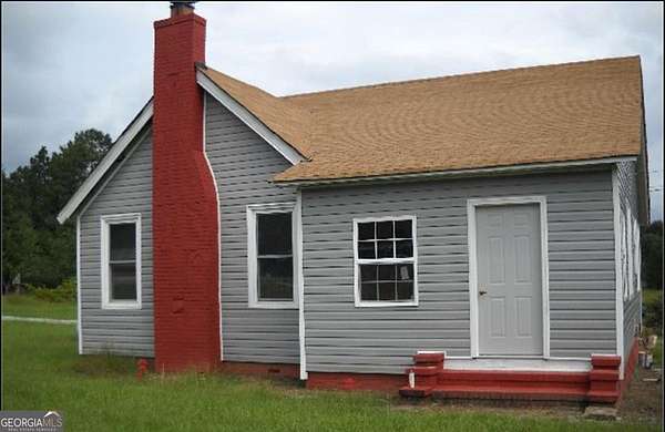 4.4 Acres of Land with Home for Sale in Hogansville, Georgia