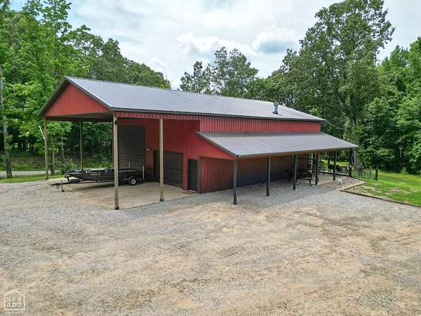 10 Acres of Improved Residential Land for Sale in Jonesboro, Arkansas