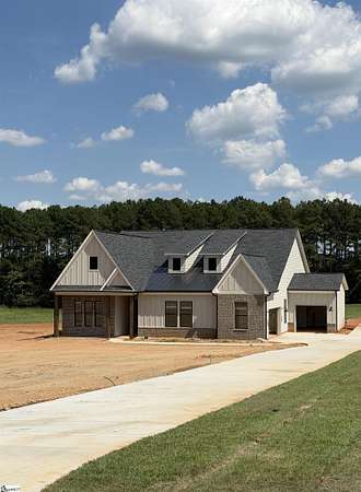 2.55 Acres of Land with Home for Sale in Pelzer, South Carolina