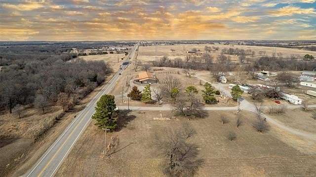 1 Acre of Commercial Land for Sale in Stroud, Oklahoma