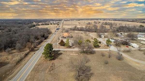 1 Acre of Commercial Land for Sale in Stroud, Oklahoma