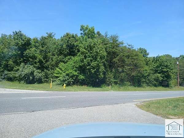 8.57 Acres of Commercial Land for Sale in Martinsville, Virginia