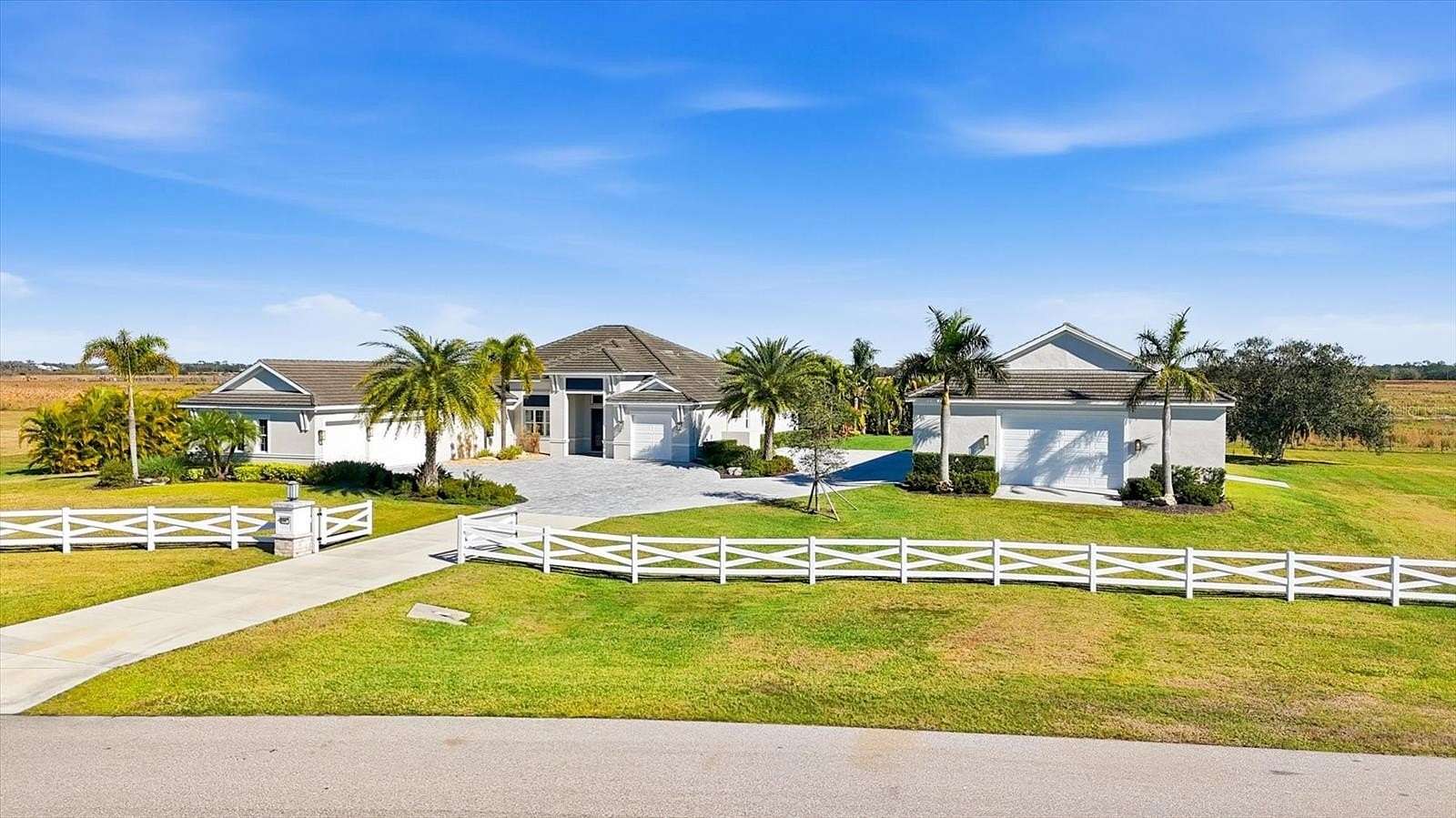 3.53 Acres of Land with Home for Sale in Sarasota, Florida