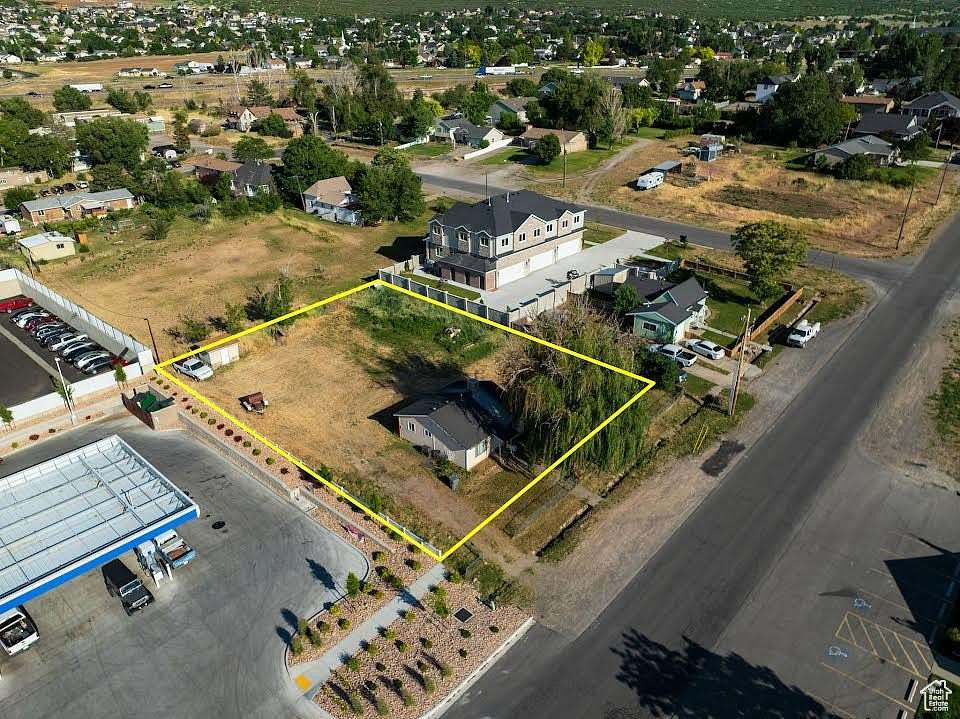 0.47 Acres of Commercial Land for Sale in Santaquin, Utah