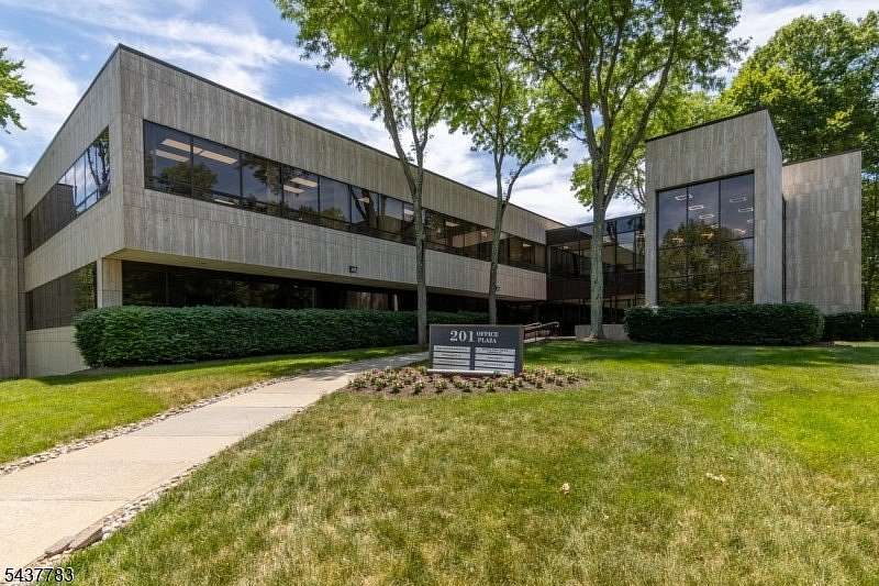 16.7 Acres of Commercial Land for Lease in Morris Plains, New Jersey