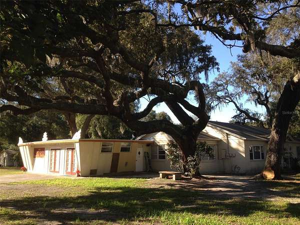 1.8 Acres of Land with Home for Sale in Apopka, Florida