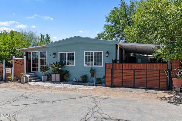 5 Acres of Land with Home for Sale in Rosamond, California