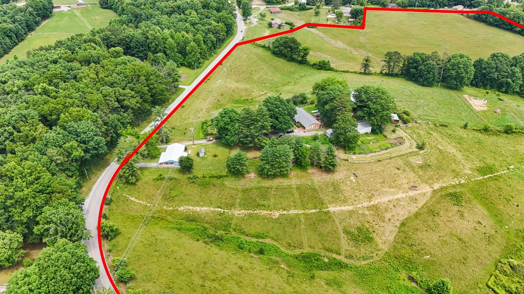 43 Acres of Land with Home for Sale in Jamestown, Tennessee