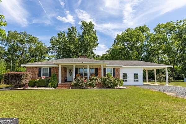 13.2 Acres of Land with Home for Sale in Smithville, Georgia