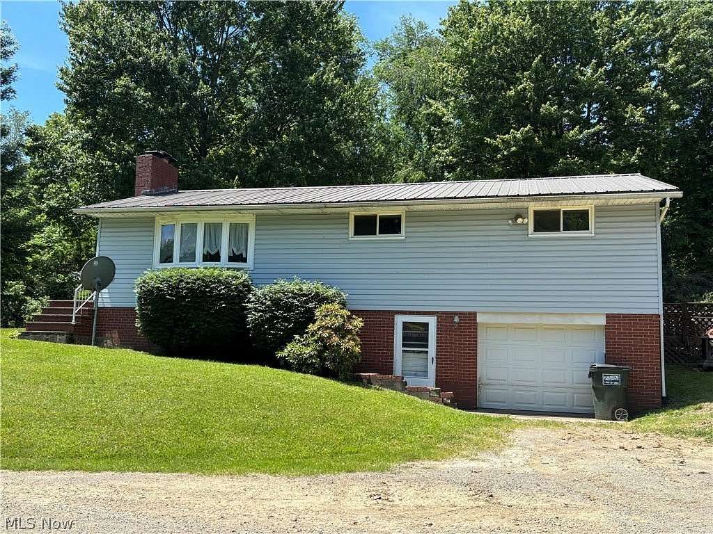 11.3 Acres of Land with Home for Sale in East Canton, Ohio