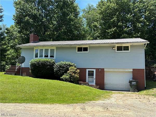 11.3 Acres of Land with Home for Sale in East Canton, Ohio