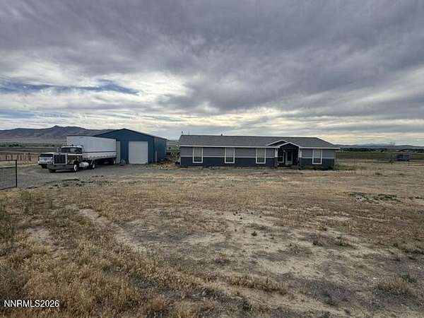 2.5 Acres of Land with Home for Sale in Winnemucca, Nevada