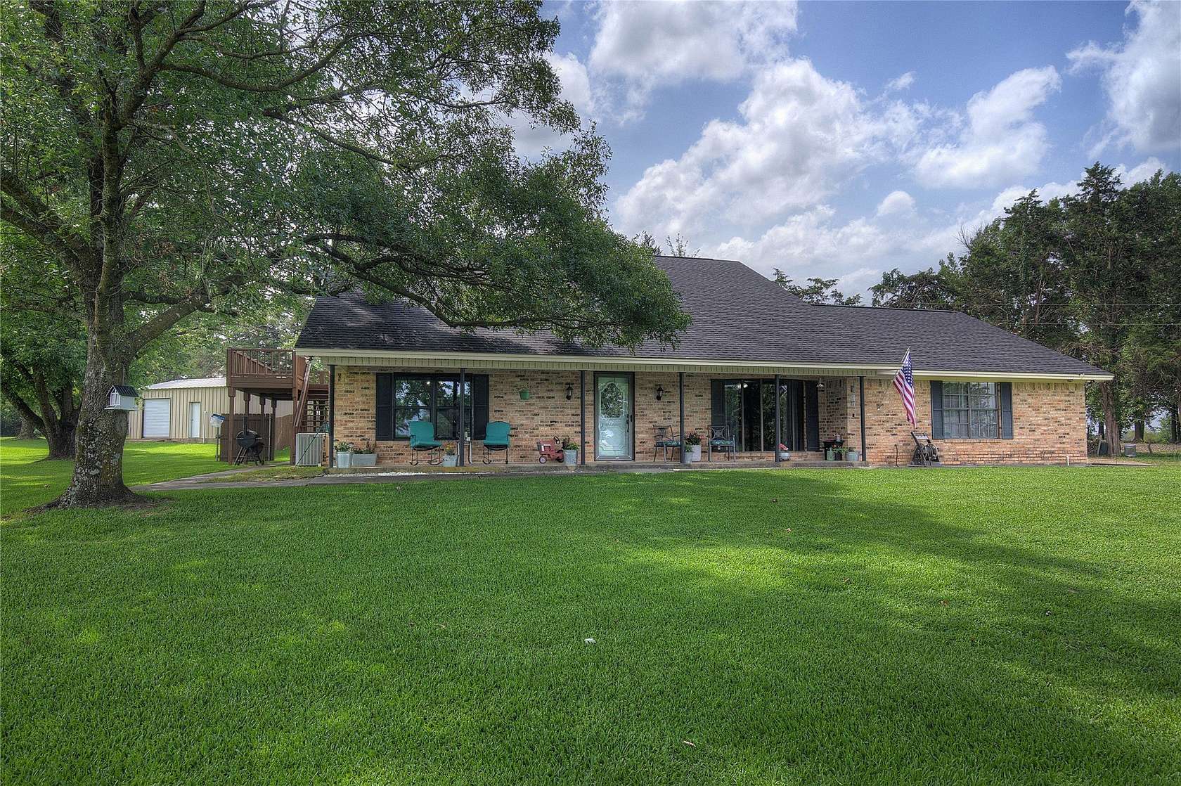9 Acres of Land with Home for Sale in Mount Vernon, Texas