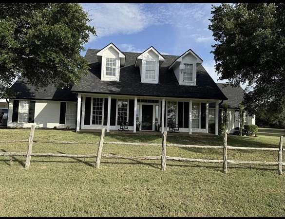 9.83 Acres of Land with Home for Sale in Valley Mills, Texas