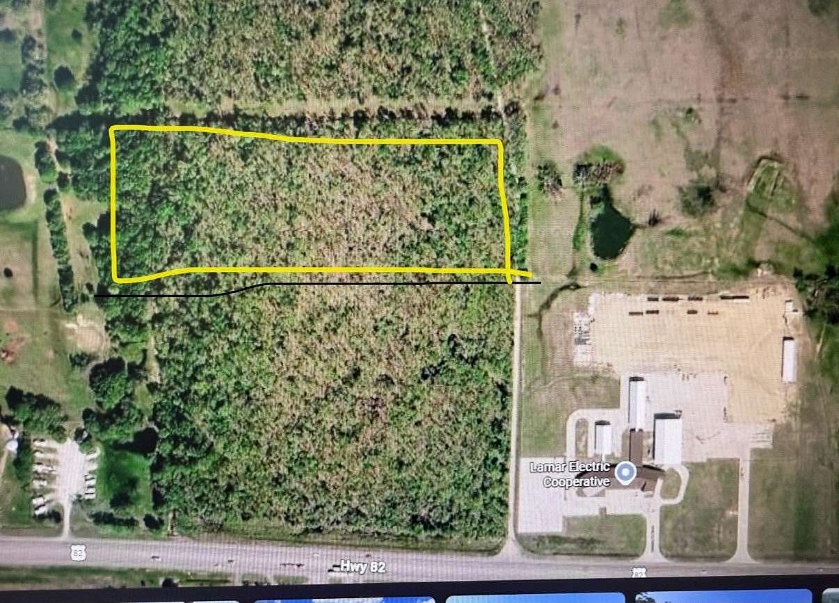 10 Acres of Land for Sale in Blossom, Texas