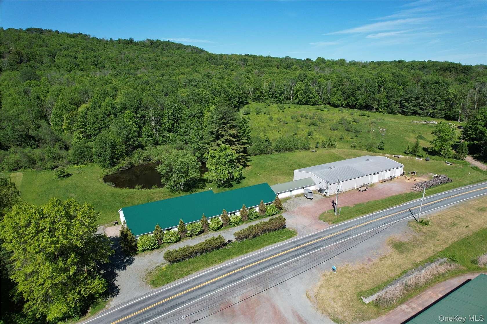 5 Acres of Mixed-Use Land for Sale in Jeffersonville, New York