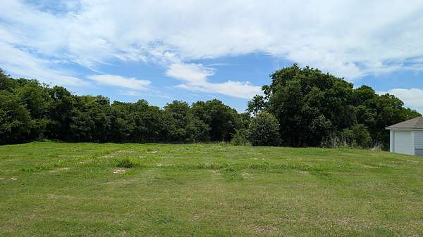 0.32 Acres of Residential Land for Sale in Hewitt, Texas