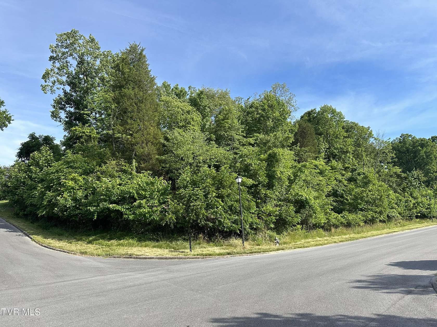 0.82 Acres of Residential Land for Sale in Kingsport, Tennessee