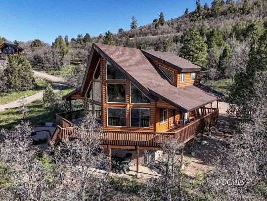 4.1 Acres of Land with Home for Sale in Duck Creek Village, Utah