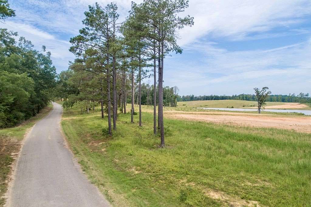 25 Acres of Land for Sale in Oxford, Mississippi