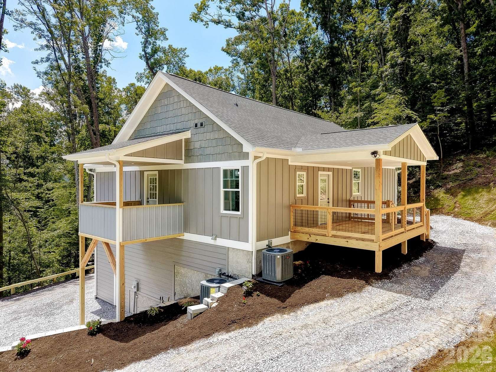 2 Acres of Land with Home for Sale in Asheville, North Carolina