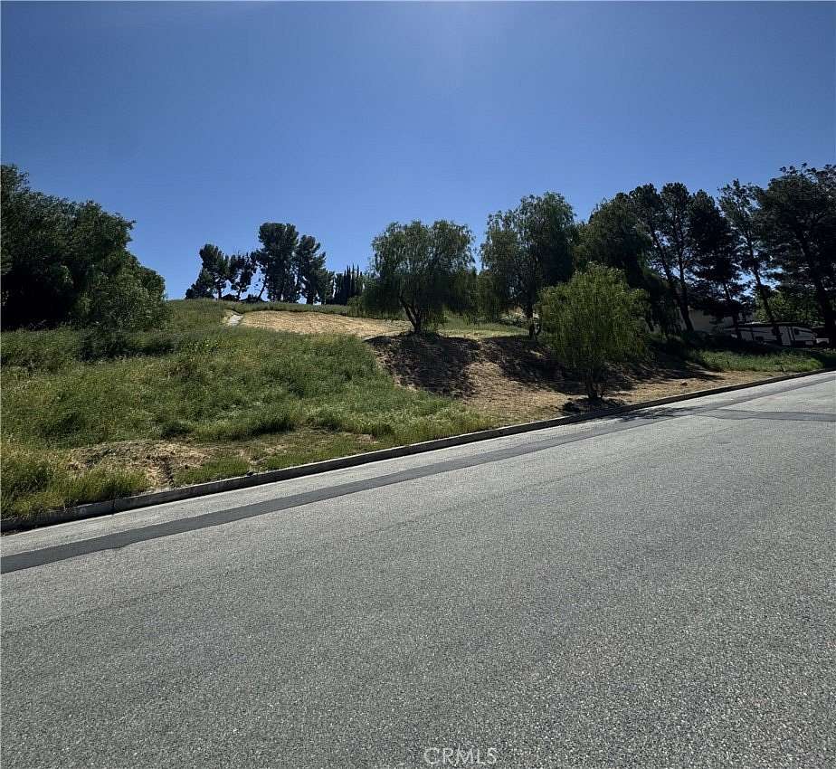0.25 Acres of Residential Land for Sale in Newhall, California